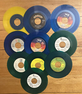 LOT OF 10 MULTI COLORED VINYL 45 RECORDS GREEN YELLOW BLUE FOR DECORATION