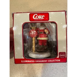 Coca Cola Illuminated Ornament Santa At The Lamp Post Christmas Collection - Picture 1 of 4
