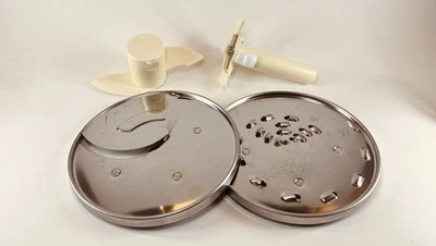Procesador de alimentos Cuisinart DLC-10 cuchilla de masa, vástago de cuchilla de disco y dos cuchillas de disco Foto 1 de 4