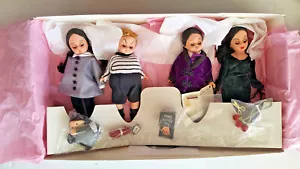 Madame Alexander ADDAMS FAMILY NRFB Complete All Accessories w/ Original Box - Picture 1 of 12