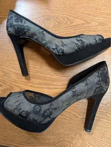 Sz 8M Nine West Women's Peep Toe Black Lace 4" Heels Excellent Condition!! - Picture 1 of 6
