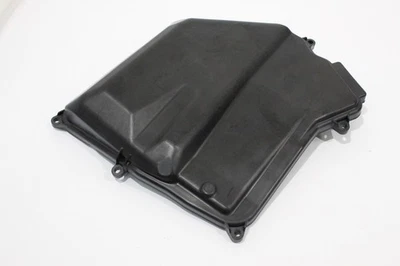 Audi A4 8E B7 Diesel ECU Chamber Cover Lid New Genuine 8E2907613E - Image 1 of 4