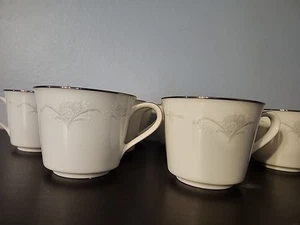 Juego de 10 tazas de café de té Noritake Casablanca 6842 con borde de platino floral  - Imagen 1 de 3