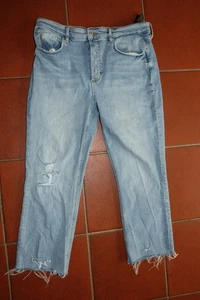 ZARA gerade cropped Stretch Jeans mittlerer Bund destroyed mittelblau 44 - Picture 1 of 4