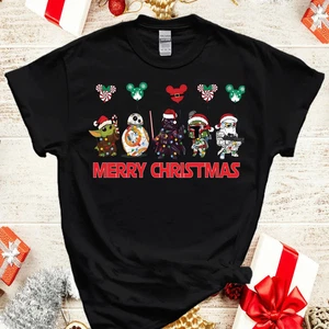 Merry Xmas T-Shirt, Baby Yoda Weihnachtsshirt, Star Wars Santa T-Shirt - Bild 1 von 4