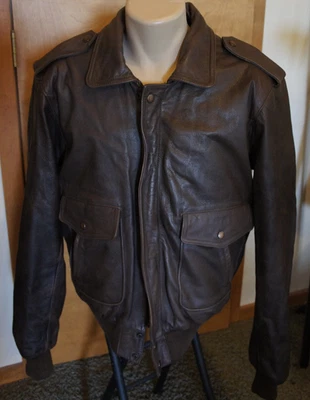 Chaqueta de Vuelo DE COLECCIÓN Bermans Cuero Marrón Genuino Forro con Cremallera A-2 Talla 40L Foto 1 de 4