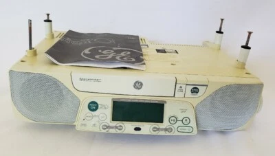 GE General Electric SPACEMAKER 7-5290 Vtg Stereo CD Player AM FM Radio w/ Remote - Image 1 of 4