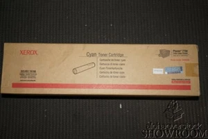 New Sealed Box Genuine OEM Xerox Phaser 106R00653 Cyan Toner Cartridge - Picture 1 of 5