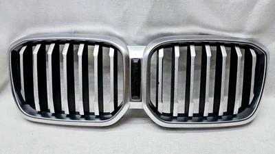 2022-2023 BMW X3 X4 FRONT UPPER GRILLE W/O CAMERA OEM 40505404DE - Image 1 of 4