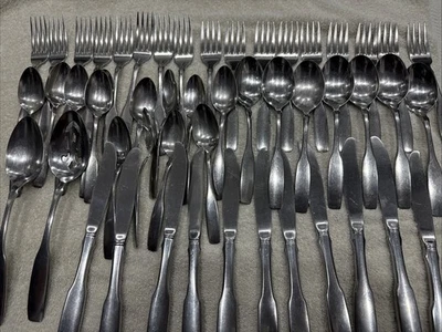 50 piezas cubiertos de acero inoxidable Oneida PAUL REVERE Community ~ EE. UU. Foto 1 de 4