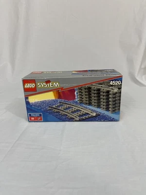Lego System Trains: trilhos curvos (4520) novo em folha lacrado de fábrica - Imagem 1 de 4