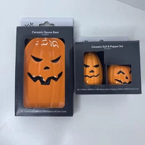 Ceramic Halloween Pumpkin Salt & Pepper Shakers & Spoon Rest Set - Picture 1 of 3