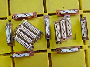 REYNOSA 0722001213 STECKER D 25 PIN BUCHSE 15ER-PACK - Bild 1 von 5