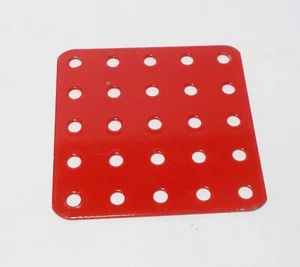 Meccano Compatible Flat Plate 5x5 holes, red (part 72) - Picture 1 of 1