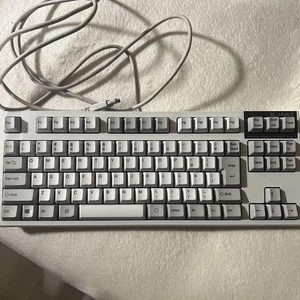 Topre Realforce Keyboard Numeric Keyless Japanese Array Ivory White - Picture 1 of 6