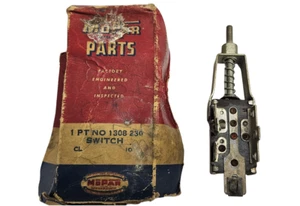 1940-1948 Chrysler DeSoto Dodge Heater Blower Switch 1308230 NOS - Picture 1 of 8