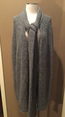 Suéter Inhabit M Gris Lagenlook Mezcla de Lana Capa Cárdigan Plumero Bufanda Adjunta Foto 1 de 4