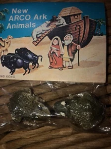 Vintage 1960’s Arco Noah's Ark Animals Frogs- New in Package- Pristine - Picture 1 of 3