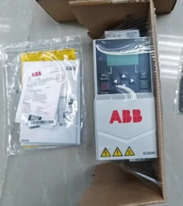 Ein brandneuer ABB ACS180 Treiber ACS180-04N-03A3-4 neu per DHL schneller Versand - Bild 1 von 8