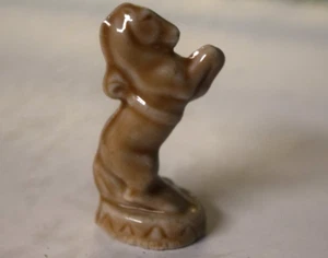 Wade Miniatur Whimsies England Porzellan Serie #5 Rote Rose Tee Zirkus Pony - Bild 1 von 1