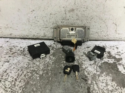 KIT CENTRALINA MOTORE PER TOYOTA Aygo 1° Serie 0 261 208 702 1KR FE Benzina 10 - Immagine 1 di 4