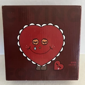 Pop MART Crying for Love Serie Schmuckkästchen LIMITED EDITION - NEU - Bild 1 von 3