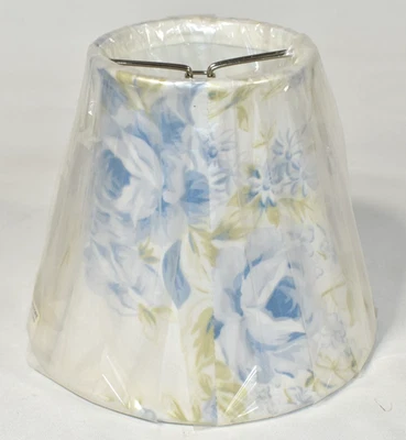 Lámpara de araña Simply Shabby Chic azul rosa británica pequeña de 5" clip en pantalla Foto 1 de 4