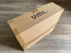 UMI Down Comforter ~ 39 x 31 x 12cm ~ NEW - Picture 1 of 2