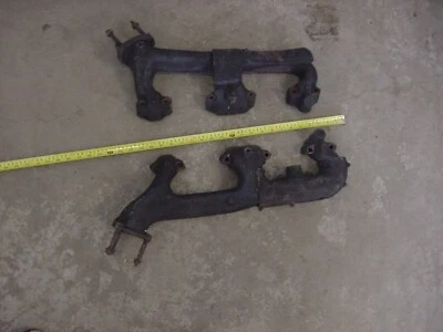 1988-1995 Chevrolet GMC Truck C1500 K1500  Exhaust Manifold W/ Heat Shield - Image 1 of 4