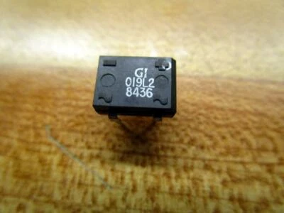 General Instruments 019L2 Integrated Circuit (Pack of 10) - Image 1 of 3