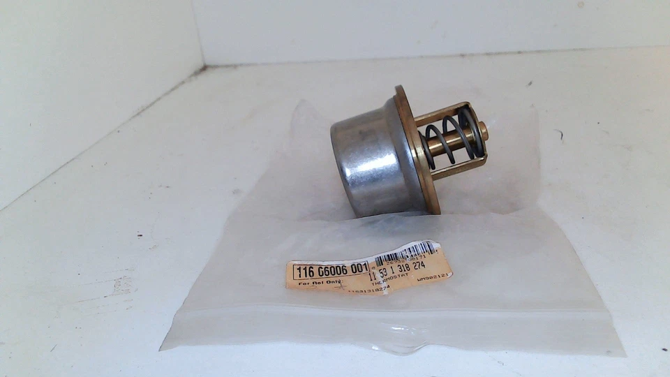 BMW M3 01-06 Z4 06-08 Z3 01-02 Termostato 11531318274 (NUEVO) Foto 1 de 1