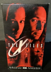 The X Files : Fight to the Future (VHS 1998), David Duchovny - Picture 1 of 7