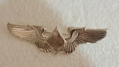 Reproducción Segunda Guerra Mundial Ejército de Estados Unidos Mujeres Servicio Aéreo Piloto Alas WASP Pin Back Foto 1 de 3