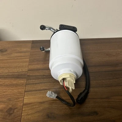 Carcasa de filtro de combustible para GM Duramax 6,6 L 2004-2013 Chevrolet Silverado 2500 HD Foto 1 de 4