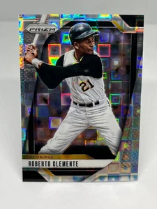 Roberto Clemente 2025 Panini Prizm Pandora /199 Card #251 Pittsburgh Pirates - Picture 1 of 2