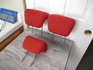 2010 KIA SOUL Rear 2nd Row Head Rest Set OEM Red Cloth Headrest CA Car Used - Picture 1 of 8