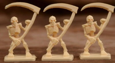 Heroquest Original Repuesto x3 Figuras Esqueleto Milton Bradley Foto 1 de 4