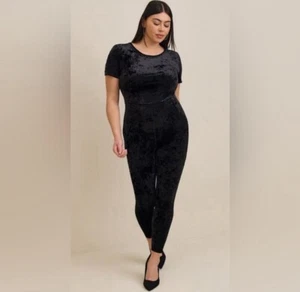 Torrid - Full Length Crushed Velvet Short SleeveCatsuit - Size 2 - Picture 1 of 7