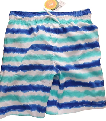 New Place Sport Boys XXL Traje de baño superior e inferior sin etiquetas kidSh Foto 1 de 4