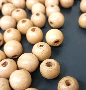 Cuentas arboladas redondas de 11 mm color madera natural agujero grande hágalo usted mismo abalorios artesanales - Imagen 1 de 2