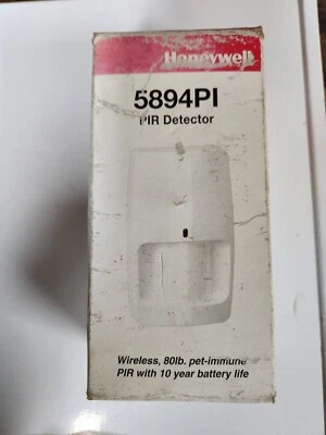 Honeywell 5894PI PIR Motion Detector Wireless 80lb pet-immune - Image 1 of 3