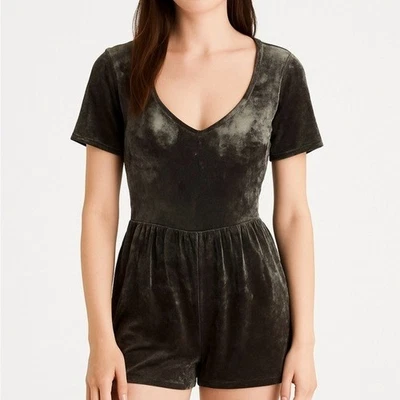AE Soft & Sexy Romper M Crushed Velvet Keyhole Back Retro Dark Fairy Grunge Goth - Image 1 of 4