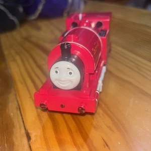 Thomas & seine Freunde SKARLOEY Trackmaster motorisierter Zug Gullane HIt Spielzeug 2006 - Bild 1 von 7