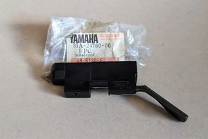 Yamaha 1983 XJ900 1984-85 FJ600/RZ350 Seat Lever Assy NOS - Picture 1 of 2