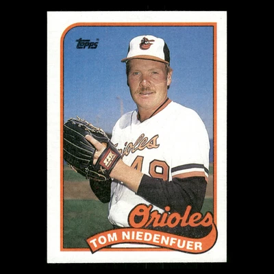 Tom Niedenfuer #651 1989 Topps Baltimore Orioles Baseball Card MLB - Image 1 of 3