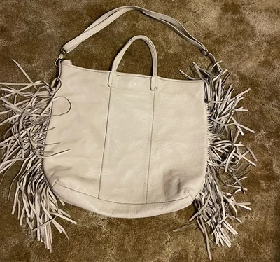 I'OPELLE Purse Italia Off White Ivory Bag Purse Leather Fringed 18" - Image 1 of 4