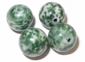 Grünflecken - Jasper. Perlen. 4mm. Strang - Picture 1 of 1