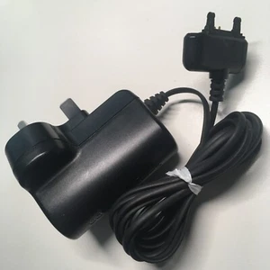 Sony Ericsson CST-70 CAA-0002005-UK Standard Charger 4.9V 700mA for K750i Mobile - Zdjęcie 1 z 12