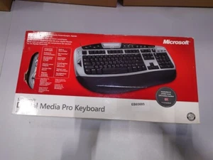 Microsoft Digital Media Pro Keyboard - Used, Original Packaging - Picture 1 of 4