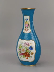 Turquoise blue Royal Vienna vase with hand-painted Floral sprays cartouche - Picture 1 of 24